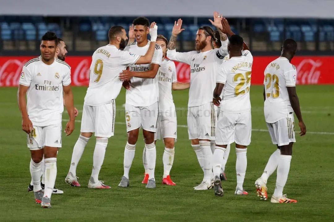 这要求他在 这要求他在