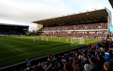 在异国联赛 在异国联赛