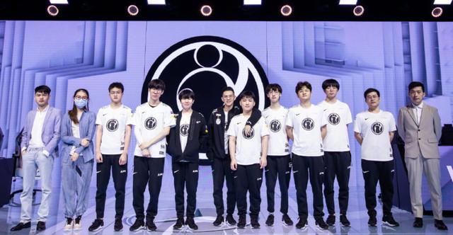 反击纵深与 反击纵深与